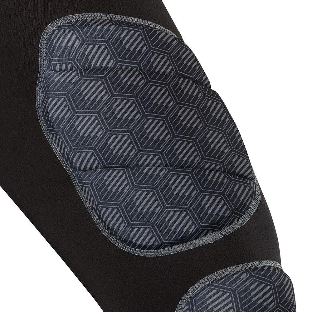 McDavid Rival Integrated 7-Pad ¾ Tight in black, close-up of hex-pattern thigh pad