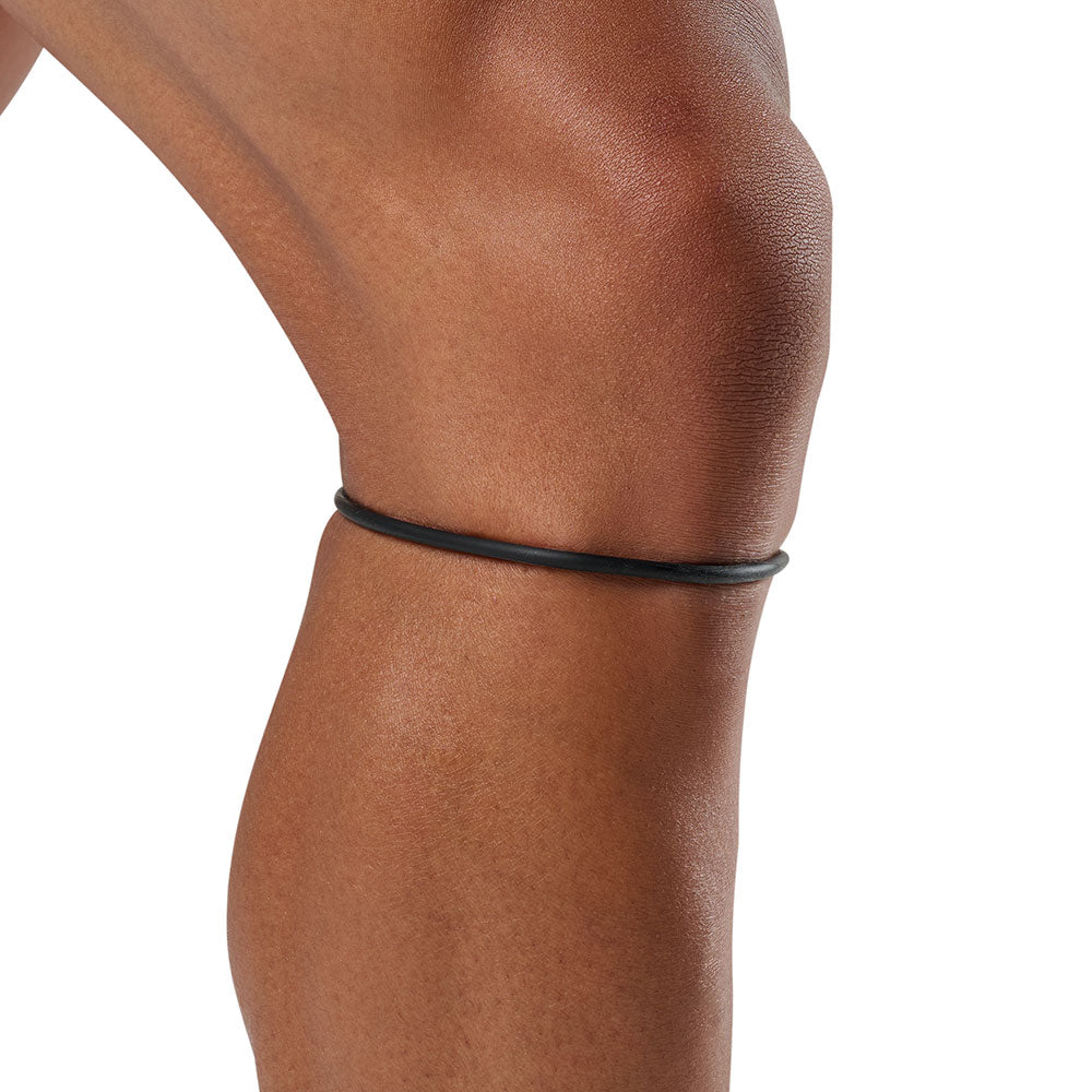 McDavid Silicone Patella Band Pair - Black - Shown on Model's Knee